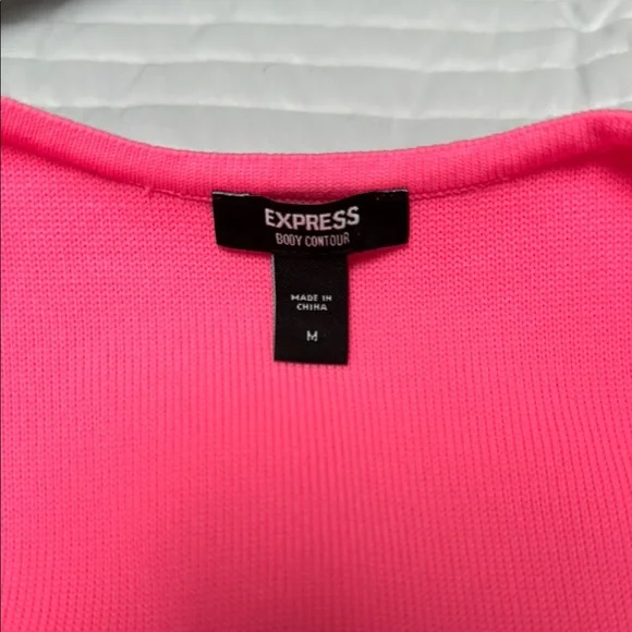 Express Women's Hot Pink Sleeveless Top - Picture 2 of 4